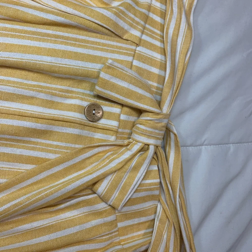 Knee length striped skirt NWT small/medium - Picture 7 of 8